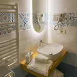 Domus Gargilius בית הארחה 3*