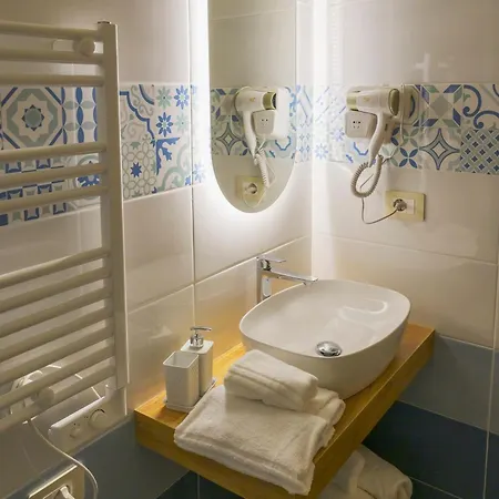 Domus Gargilius Πανσιόν 3*