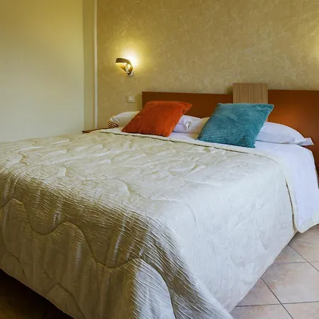 Domus Gargilius Πανσιόν 3*
